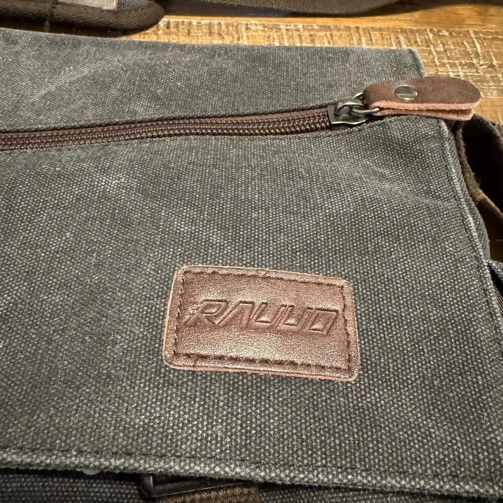 RAVUO Charcoal Canvas Messenger Bag Leather Accents Vintage Workbag Skatestyle
